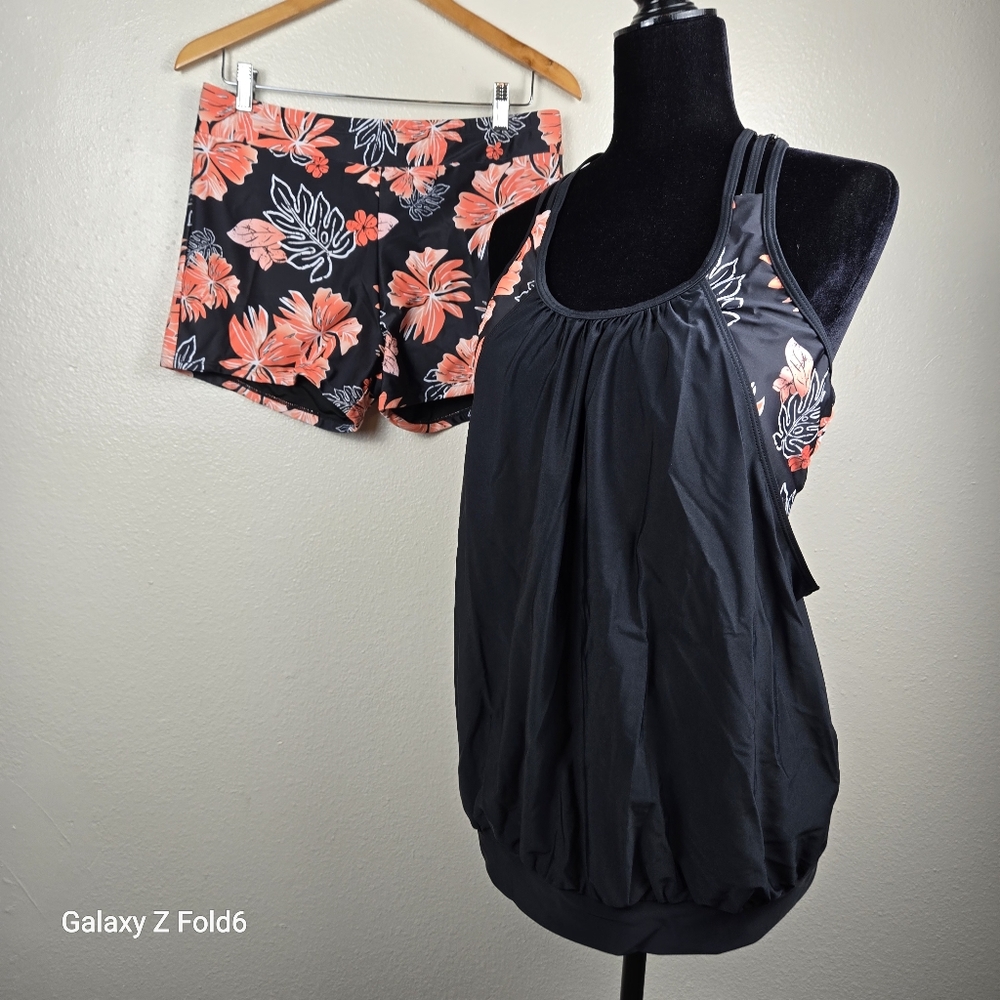 Hollipick Plus-Size Blouson Tankini Swim Set 14W – Black Floral Shorts + Flowing